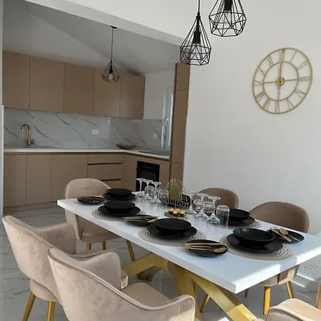Ban Apartmán *